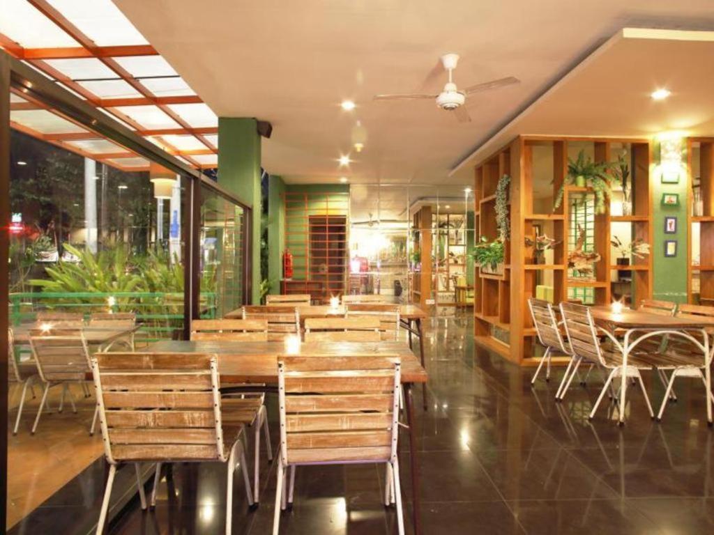 Spazzio Bali Hotel Kuta Lombok Kültér fotó