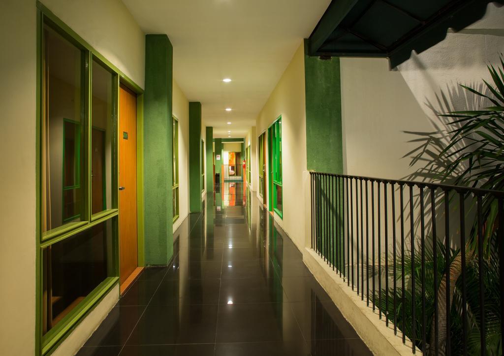 Spazzio Bali Hotel Kuta Lombok Kültér fotó