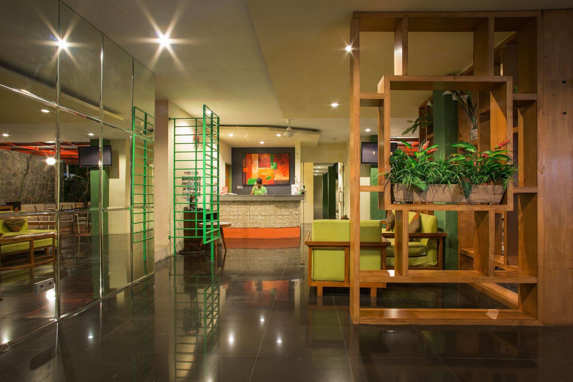 Spazzio Bali Hotel Kuta Lombok Kültér fotó