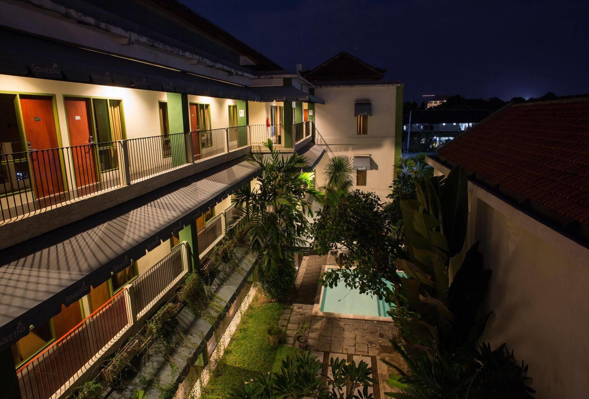 Spazzio Bali Hotel Kuta Lombok Kültér fotó
